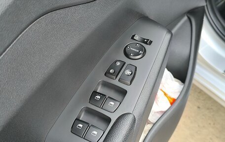 Hyundai Solaris II рестайлинг, 2020 год, 1 600 000 рублей, 10 фотография
