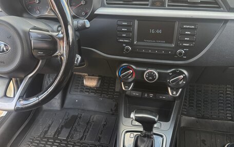 KIA Rio IV, 2019 год, 1 200 000 рублей, 4 фотография
