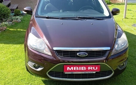Ford Focus II рестайлинг, 2010 год, 910 000 рублей, 2 фотография