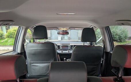 Toyota RAV4, 2014 год, 2 000 000 рублей, 19 фотография