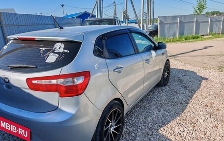KIA Rio III рестайлинг, 2013 год, 1 000 000 рублей, 4 фотография