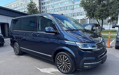 Volkswagen Multivan T6 рестайлинг, 2022 год, 7 450 000 рублей, 8 фотография