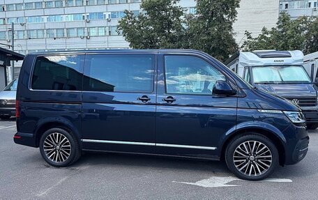 Volkswagen Multivan T6 рестайлинг, 2022 год, 7 450 000 рублей, 7 фотография