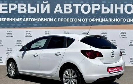 Opel Astra J, 2011 год, 859 000 рублей, 7 фотография