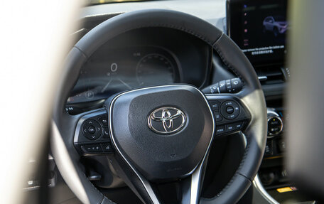 Toyota RAV4, 2025 год, 4 198 000 рублей, 13 фотография