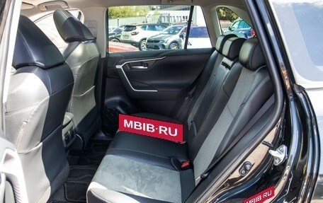 Toyota RAV4, 2025 год, 4 198 000 рублей, 9 фотография