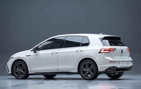 Volkswagen Golf VIII, 2022 год, 1 950 000 рублей, 4 фотография