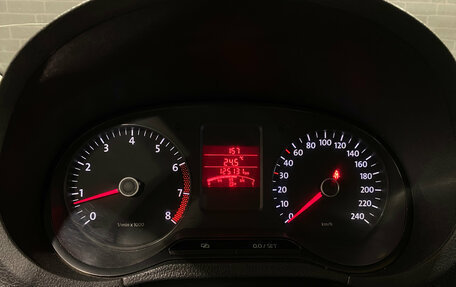 Volkswagen Polo VI (EU Market), 2011 год, 700 000 рублей, 18 фотография