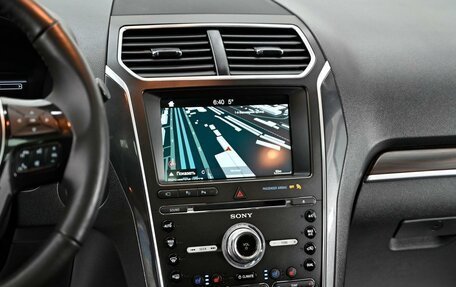 Ford Explorer VI, 2017 год, 2 125 000 рублей, 9 фотография