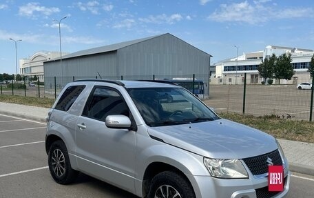 Suzuki Grand Vitara, 2008 год, 750 000 рублей, 3 фотография