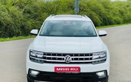 Volkswagen Teramont I, 2018 год, 3 295 000 рублей, 13 фотография