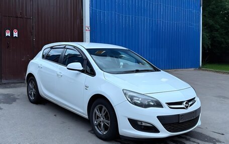 Opel Astra J, 2014 год, 580 000 рублей, 2 фотография