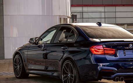 BMW 3 серия, 2018 год, 2 055 000 рублей, 10 фотография