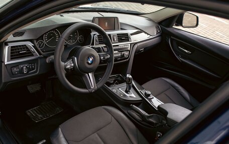 BMW 3 серия, 2018 год, 2 055 000 рублей, 22 фотография