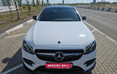 Mercedes-Benz E-Класс, 2017 год, 2 800 000 рублей, 2 фотография