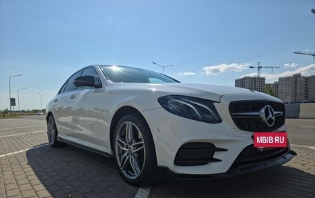 Mercedes-Benz E-Класс, 2017 год, 2 800 000 рублей, 3 фотография
