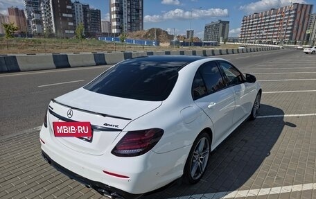Mercedes-Benz E-Класс, 2017 год, 2 800 000 рублей, 8 фотография