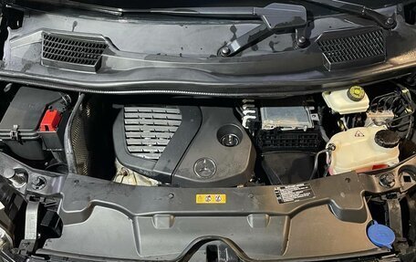 Mercedes-Benz V-Класс, 2019 год, 5 700 000 рублей, 9 фотография