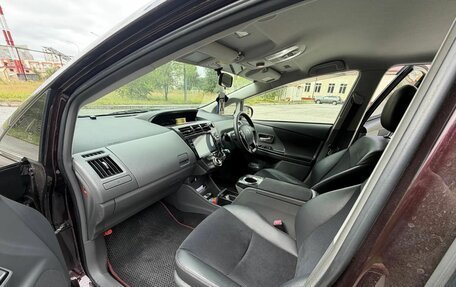 Toyota Prius Alpha I (ZVW40/41), 2014 год, 1 650 000 рублей, 7 фотография