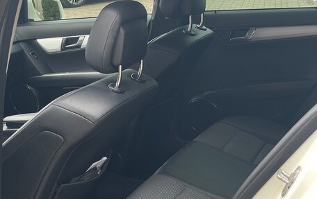 Mercedes-Benz C-Класс, 2009 год, 1 160 000 рублей, 12 фотография