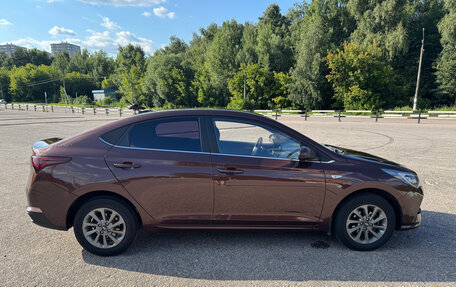 Hyundai Solaris II рестайлинг, 2022 год, 1 870 000 рублей, 3 фотография