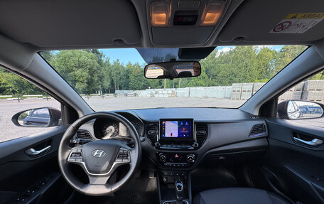 Hyundai Solaris II рестайлинг, 2022 год, 1 870 000 рублей, 14 фотография