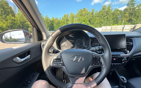 Hyundai Solaris II рестайлинг, 2022 год, 1 870 000 рублей, 18 фотография