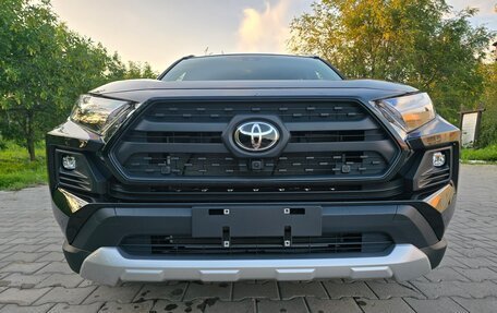 Toyota RAV4, 2025 год, 4 600 000 рублей, 6 фотография