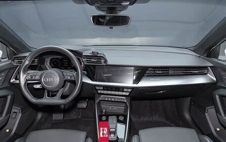 Audi A3, 2023 год, 2 180 000 рублей, 9 фотография