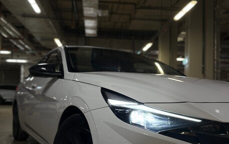 Hyundai Avante, 2021 год, 1 850 000 рублей, 2 фотография