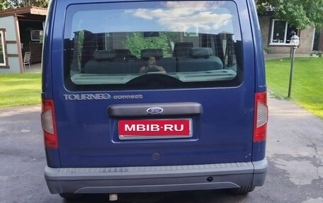 Ford Tourneo Connect I, 2012 год, 800 000 рублей, 4 фотография