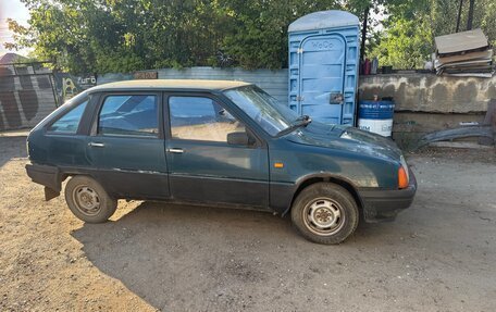 ИЖ 2126 «Ода», 2001 год, 85 000 рублей, 2 фотография