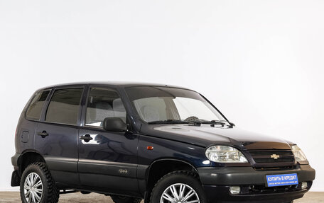 Chevrolet Niva I рестайлинг, 2005 год, 529 000 рублей, 2 фотография
