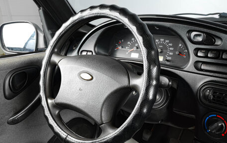 Chevrolet Niva I рестайлинг, 2005 год, 529 000 рублей, 12 фотография