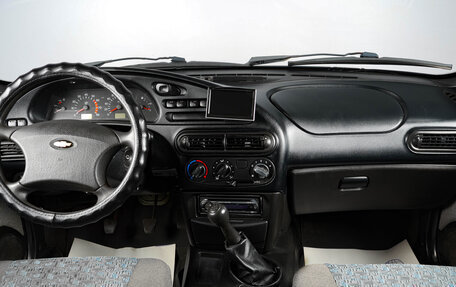 Chevrolet Niva I рестайлинг, 2005 год, 529 000 рублей, 13 фотография