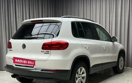 Volkswagen Tiguan I, 2012 год, 1 579 000 рублей, 6 фотография