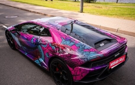 Lamborghini Huracán, 2019 год, 25 500 000 рублей, 7 фотография