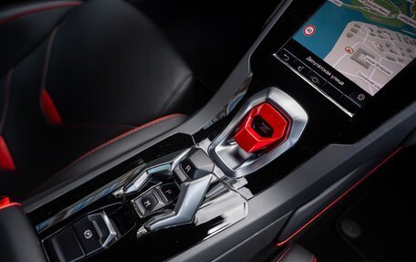Lamborghini Huracán, 2019 год, 25 500 000 рублей, 20 фотография