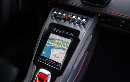 Lamborghini Huracán, 2019 год, 25 500 000 рублей, 21 фотография