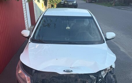KIA Rio III рестайлинг, 2013 год, 450 000 рублей, 3 фотография