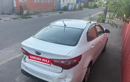 KIA Rio III рестайлинг, 2013 год, 450 000 рублей, 4 фотография