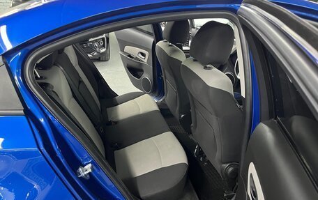 Chevrolet Cruze II, 2011 год, 695 000 рублей, 20 фотография