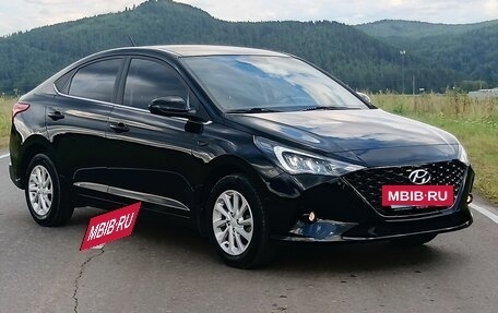 Hyundai Solaris II рестайлинг, 2021 год, 1 930 000 рублей, 9 фотография