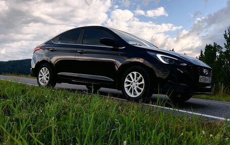 Hyundai Solaris II рестайлинг, 2021 год, 1 930 000 рублей, 14 фотография