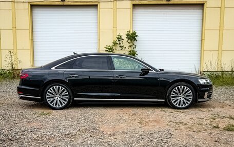 Audi A8, 2018 год, 3 750 000 рублей, 10 фотография