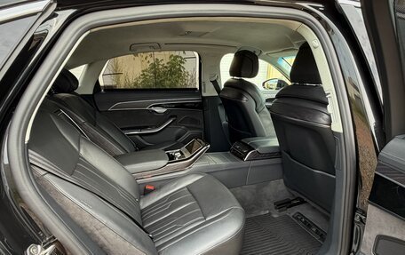 Audi A8, 2018 год, 3 750 000 рублей, 26 фотография