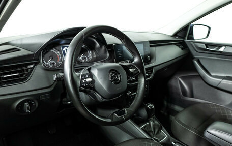 Skoda Rapid II, 2020 год, 1 555 000 рублей, 12 фотография