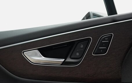 Audi Q7, 2024 год, 8 299 000 рублей, 17 фотография