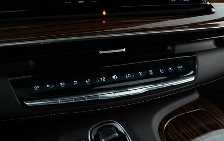 Cadillac Escalade V, 2022 год, 10 351 050 рублей, 18 фотография