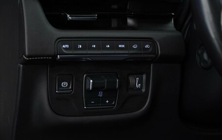 Cadillac Escalade V, 2022 год, 10 351 050 рублей, 23 фотография